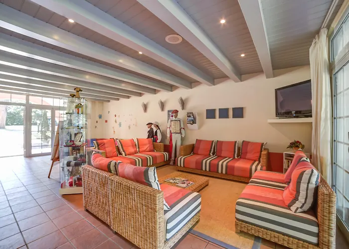 Le Parc D'arradoy 아파트